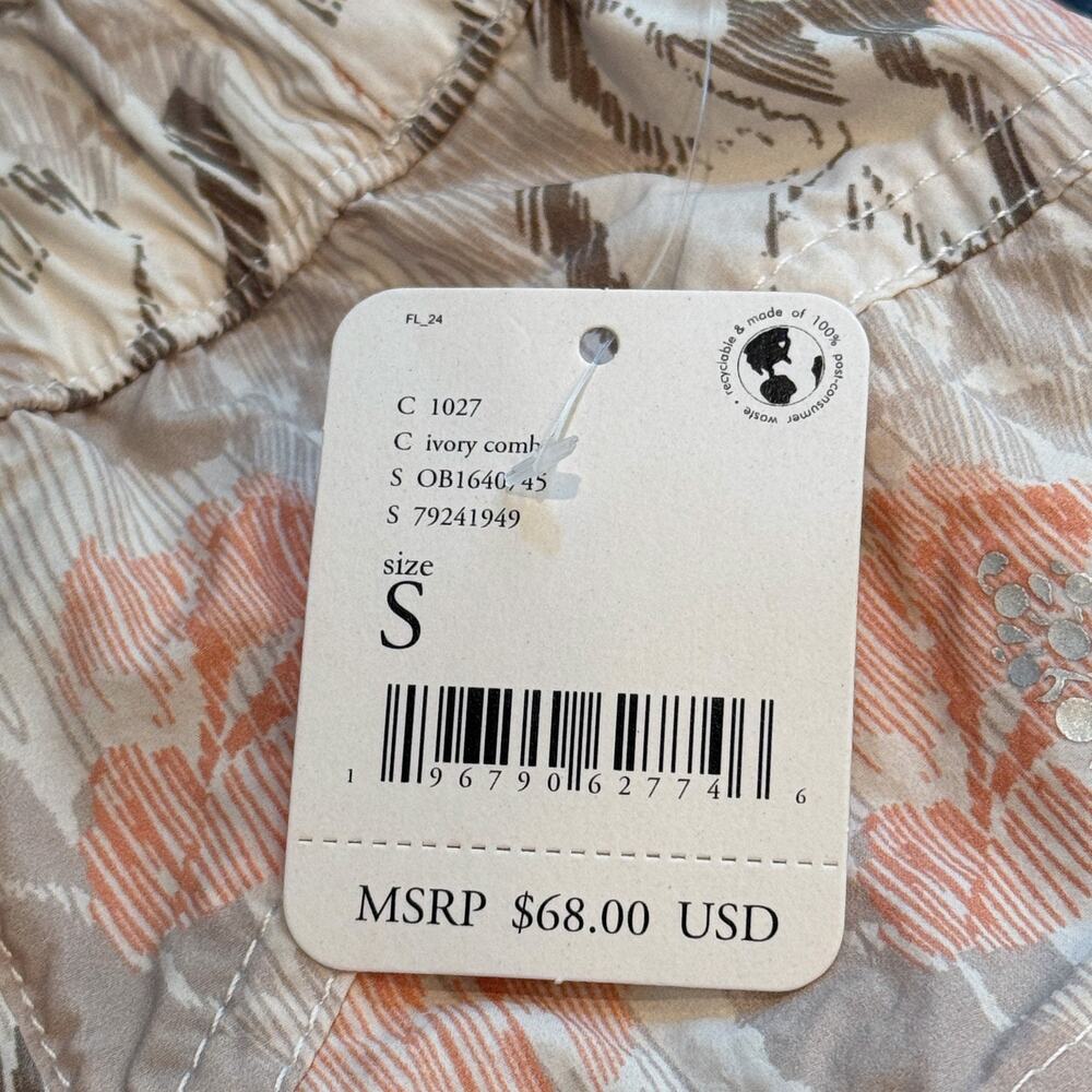 Free People Movement‎ In the Wild Printed Shorts Small Ivory Combo Pink Gray NEW - Picture 5 of 14